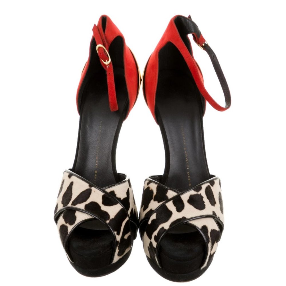 GIUSEPPE ZANOTTI Ponyhair Platform Pumps